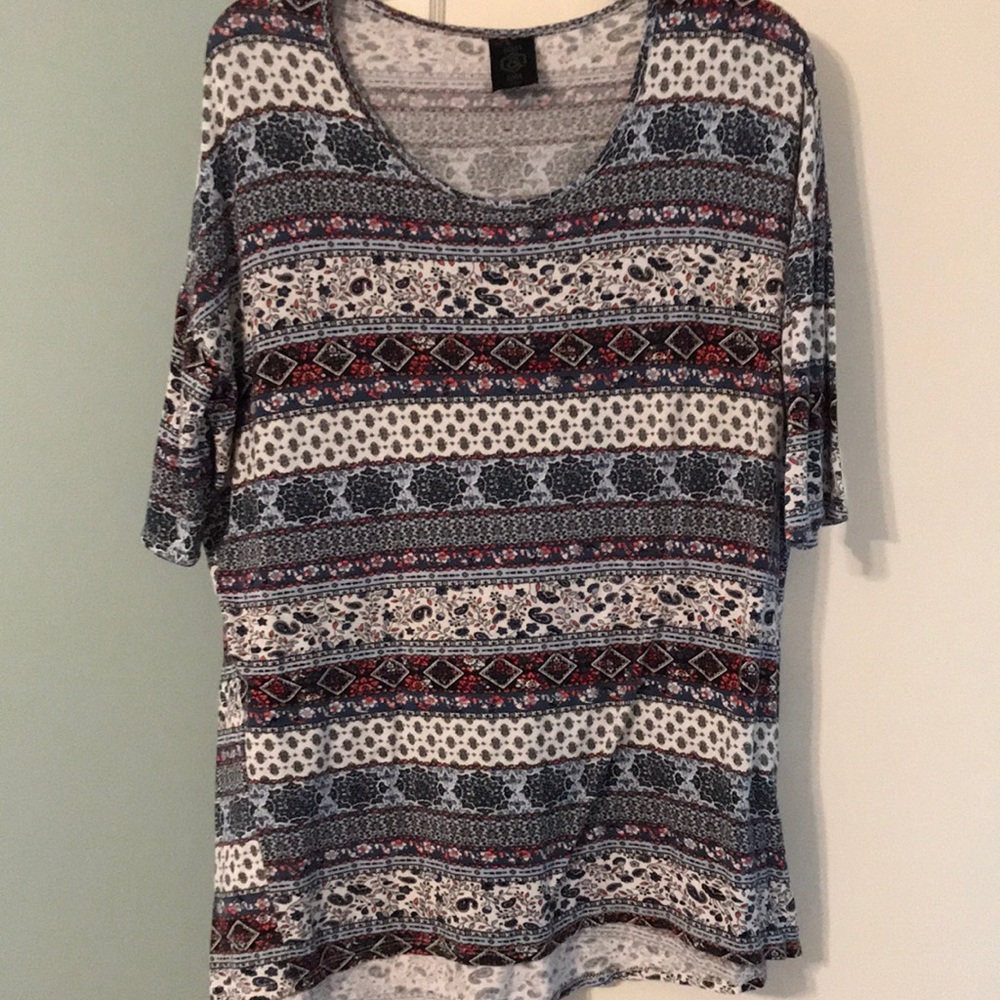 Agnes & Dora top